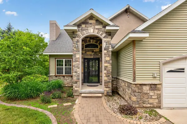 N5532 SPRING CREEK RD, Manawa, WI 54949