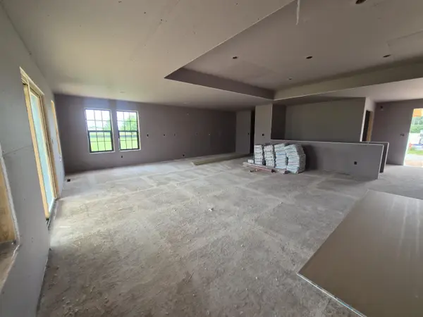 1041 MAPLE VISTA CT, Seymour, WI 54165