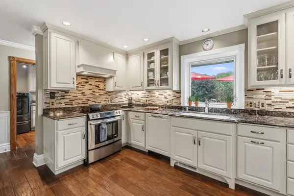 N7951 FAIRFIELD DR, Fond Du Lac, WI 54937