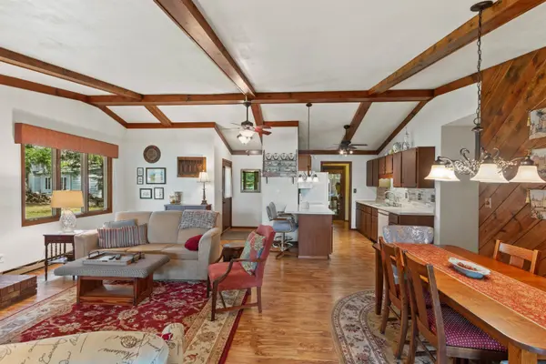 N9291 WHITE BIRCH LN, Neshkoro, WI 54960-8930