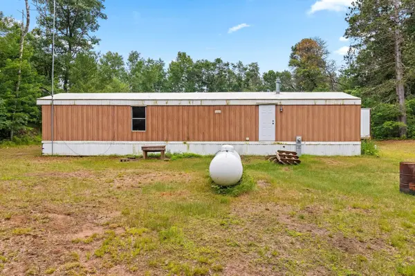 W5932 COUNTY ROAD R, Niagara, WI 54151