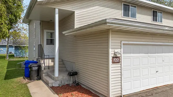 722 N HAWTHORNE DR, Appleton, WI 54915
