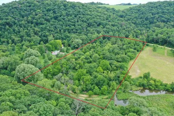 60357 RUSH CREEK RD, Ferryville, WI 54628