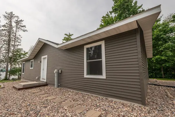 N12052 N POST LAKE DR, Elcho, WI 54428