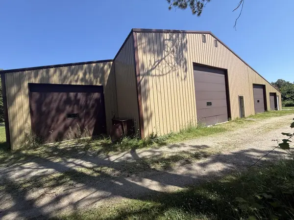 N4890 STATE HIGHWAY 180, Marinette, WI 54143