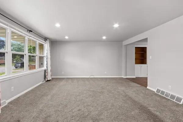 1366 ROCKDALE ST, Green Bay, WI 54304-3128