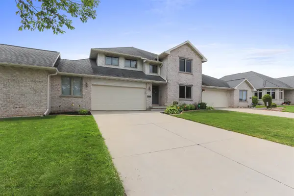 4025 PONCE DE LEON BLVD, Hobart, WI 54155