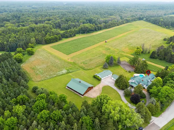 5620 GALUSKA RD, Abrams, WI 54101