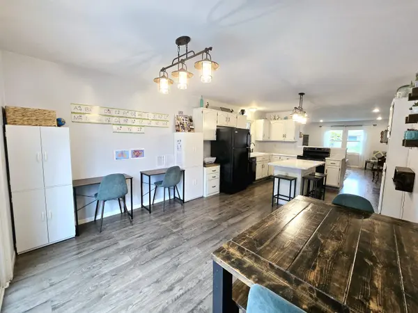 638 BUTLER ST, De Pere, WI 54115-1204