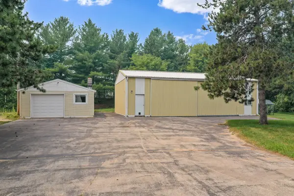 2305 JESSE LN, Suamico, WI 54313-7706