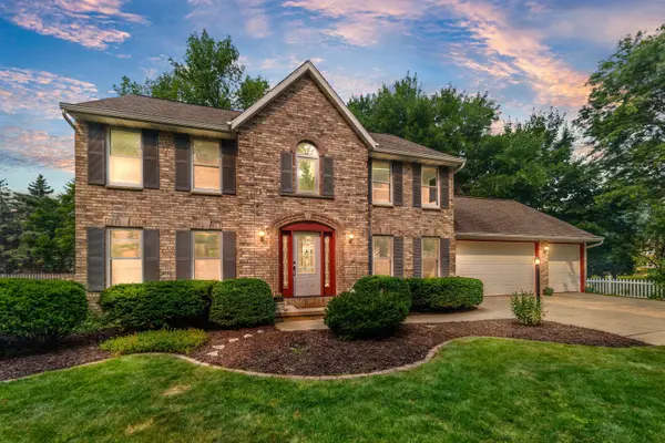 3509 S BARKER LN, Appleton, WI 54915-3509