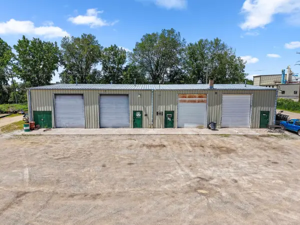 4165 W PARKWAY BLVD, Appleton, WI 54913