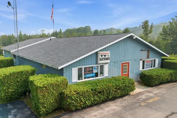 10514 COUNTRY LN, Sister Bay, WI 54234