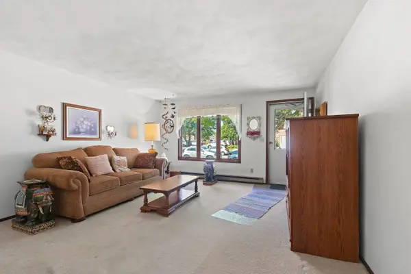 3144 N LAWE ST #3144, Appleton, WI 54911
