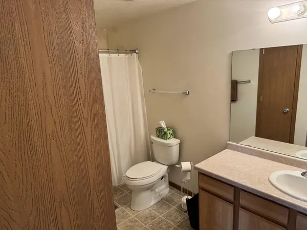 3321 N CASALOMA DR #65, Appleton, WI 54913