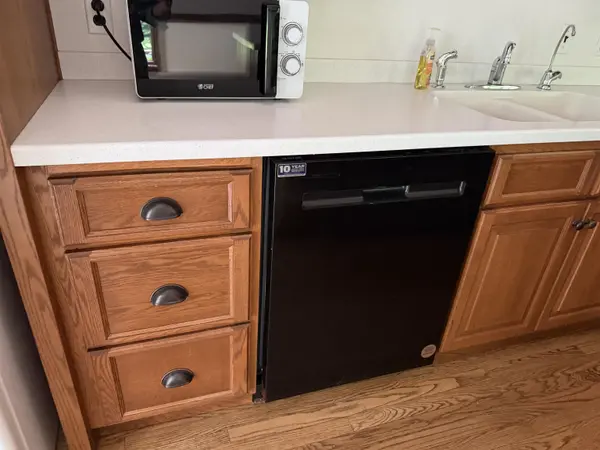 W7230 MARQUIS RD, Amberg, WI 54102