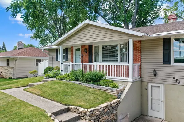 638 SUNNYCREST ST, Green Bay, WI 54302-4012