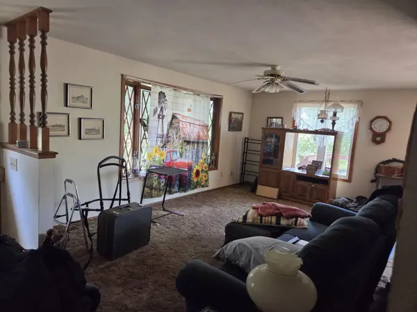 W3618 CHICAGO LN, Redgranite, WI 54970-8568