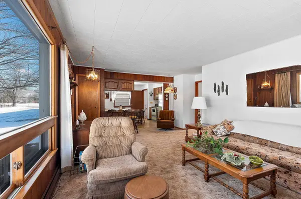 1717 DAGGETT ST, Marinette, WI 54143