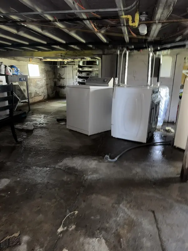 911 SMITH ST, Green Bay, WI 54302
