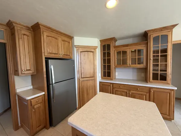 1212 BIRCH HILL LN, Shawano, WI 54166