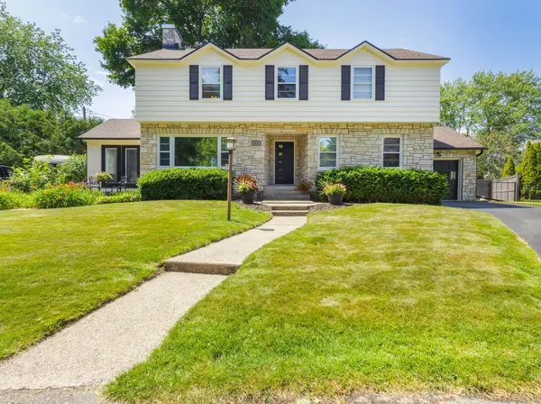 1830 1ST ST, Menominee, MI 49858