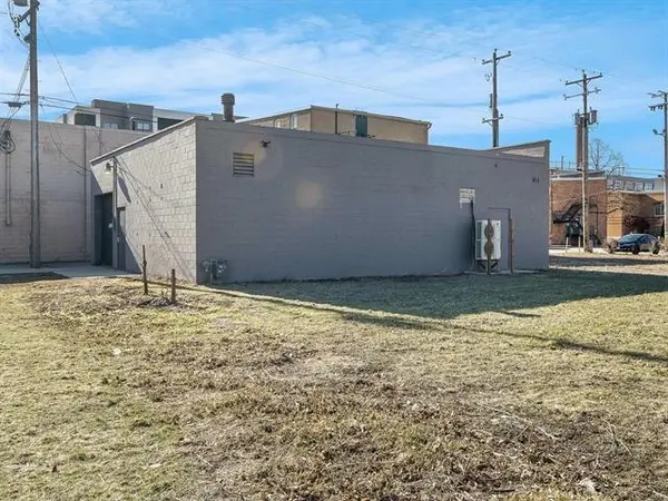 414 N CHESTNUT AVE, Green Bay, WI 54303