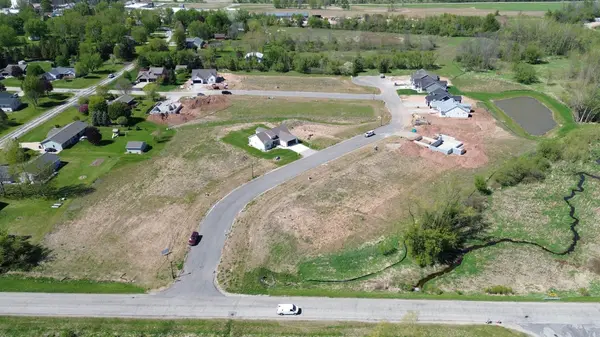 GOLDFINCH DR #7, Greenville, WI 54942