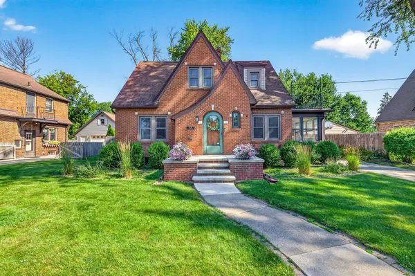 1036 W OKLAHOMA ST, Appleton, WI 54914-3727