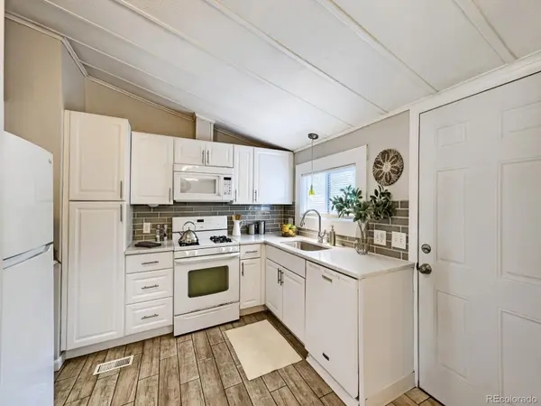 3090 W 55th PL, Denver, CO 80221