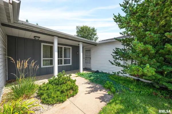 2013 W LOSEY ST, Galesburg, IL 61401