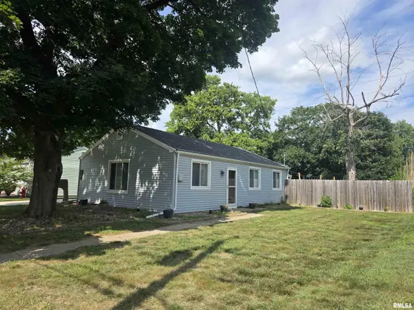 207 DECATUR RD, Marquette Heights, IL 61554