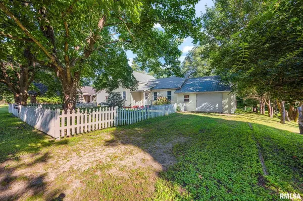 508 W ELM ST, Wyoming, IL 61491