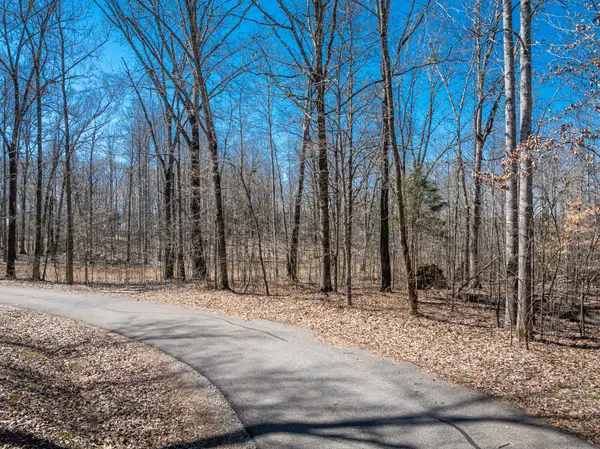 0 Featherfoot PKWY LP, Parsons, TN 38363