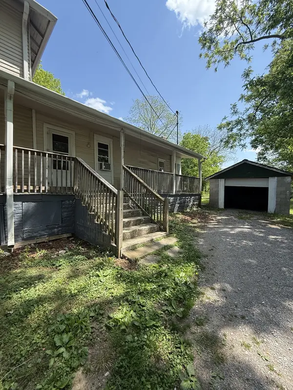 138 S Main St, Cornersville, TN 37047