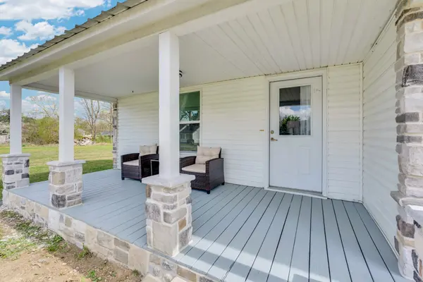 320 W King St, Morrison, TN 37357