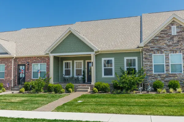 1576 Cedarbrooke Ln, Lebanon, TN 37090