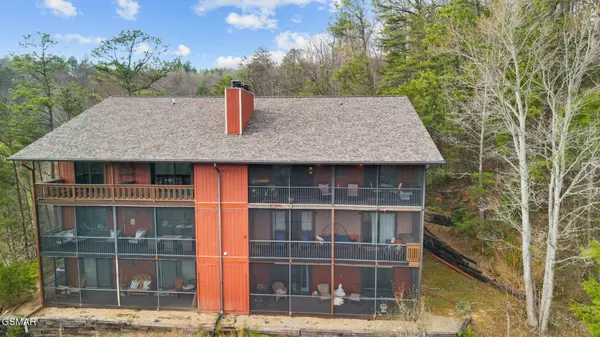 429 Deer Path Lane #106, Gatlinburg, TN 37738