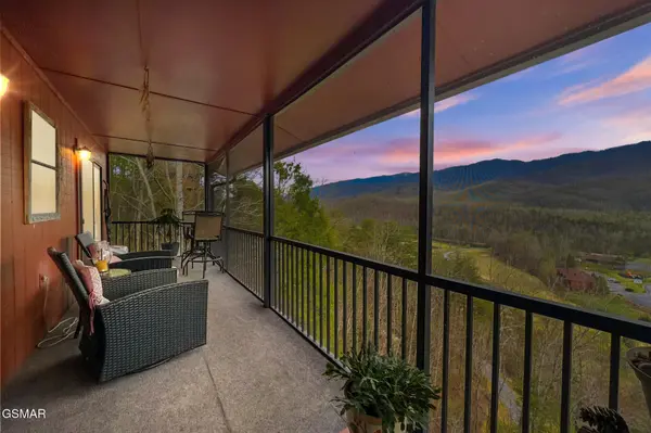 429 Deer Path Lane #Unit 106, Gatlinburg, TN 37738
