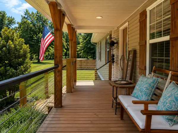1198 Ed Sanders Rd, Lynchburg, TN 37352