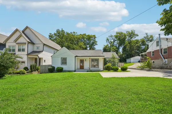 1523A Dugger Dr, Nashville, TN 37206