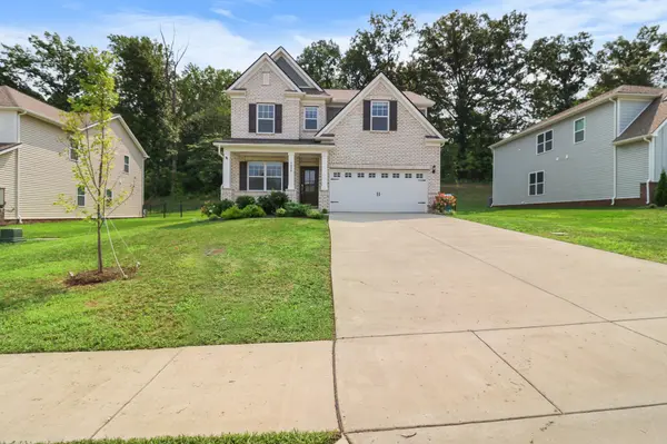 1055 Ross Farms Blvd, Clarksville, TN 37043