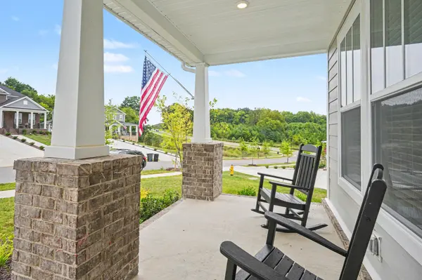 582 Gingerwood Ln, Hendersonville, TN 37075