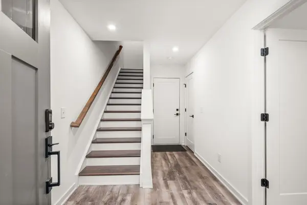 5716 California Ave, Nashville, TN 37209
