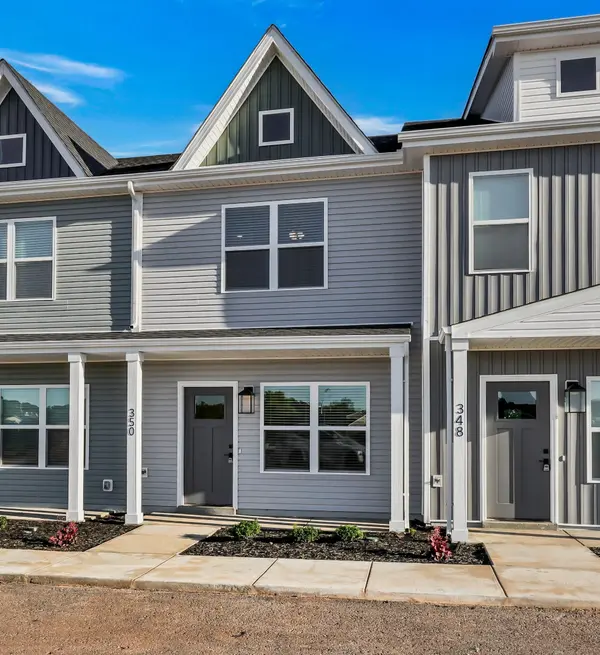 348 Front Ridge Cir, Clarksville, TN 37040