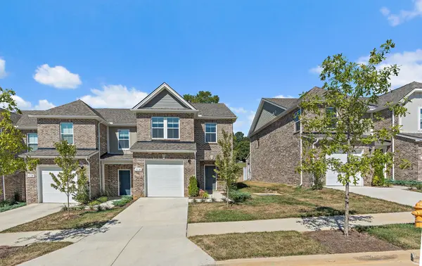 7136 Mapleside Ln, Fairview, TN 37062