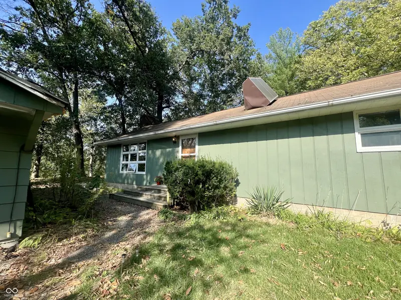 1630 W Spring ST, Covington, IN 47932