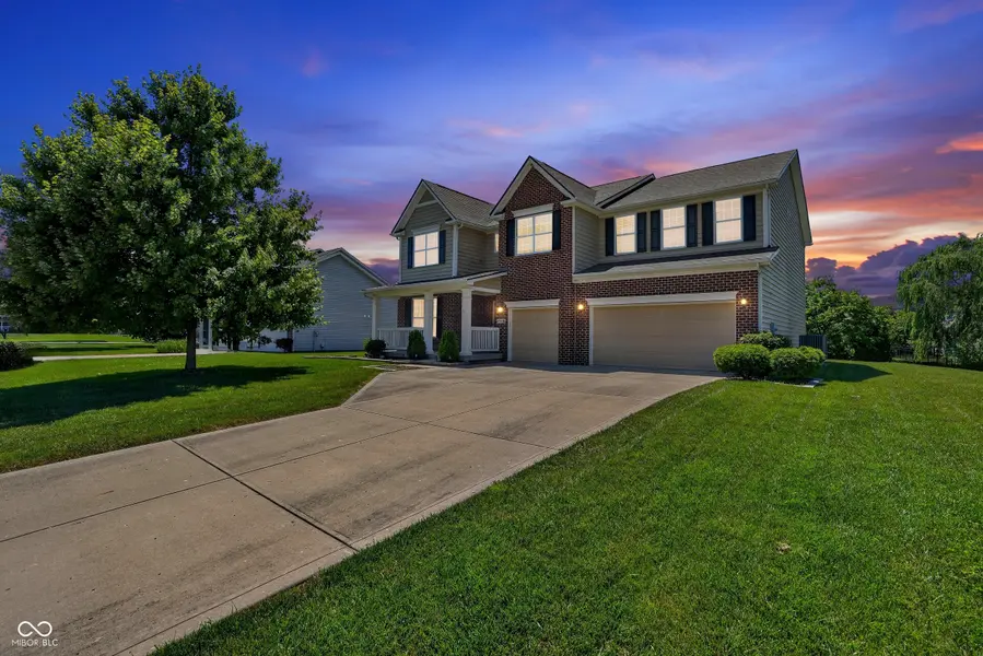 10518 Misty Cove LN, Fishers, IN 46040