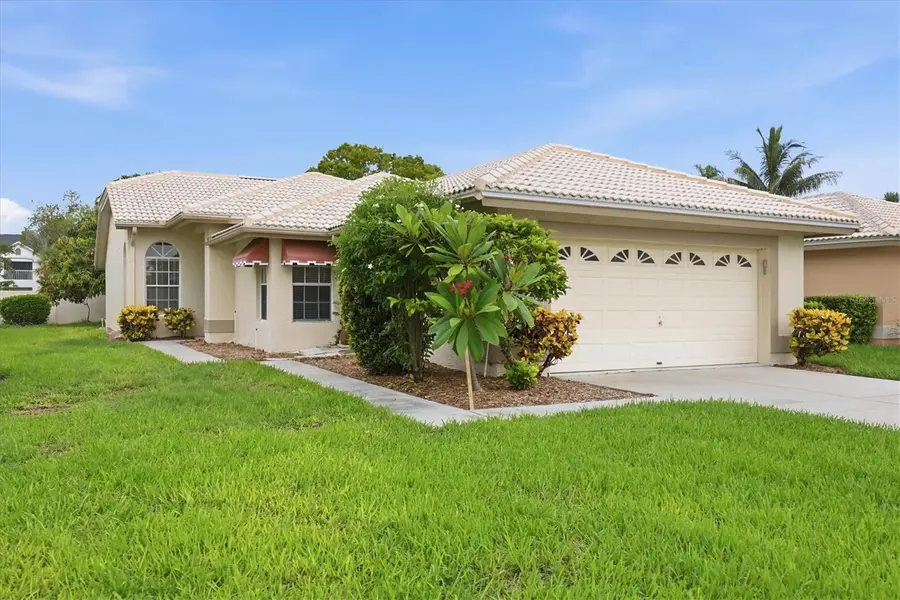 4738 DUNDEE DR, Bradenton, FL 34210
