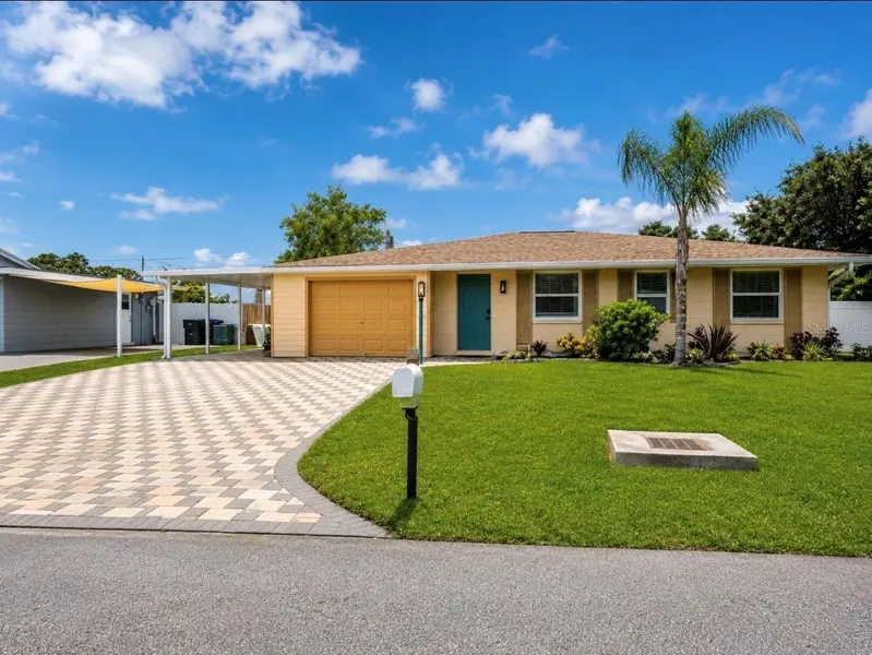 4319 AUGUSTINE AVE, Sarasota, FL 34231